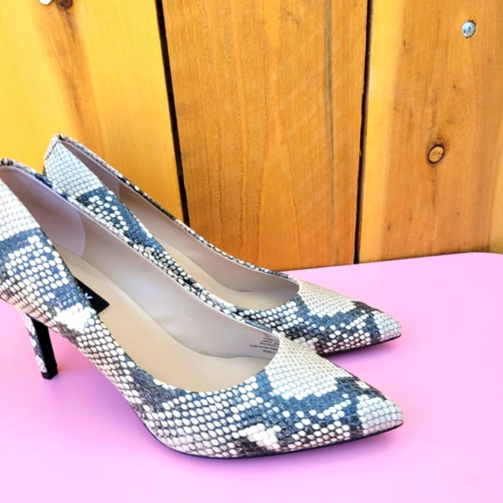 DKNY Randi Glossed Snake-effect Leather Pumps SZ 6 - Picture 3 of 16